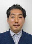 講師