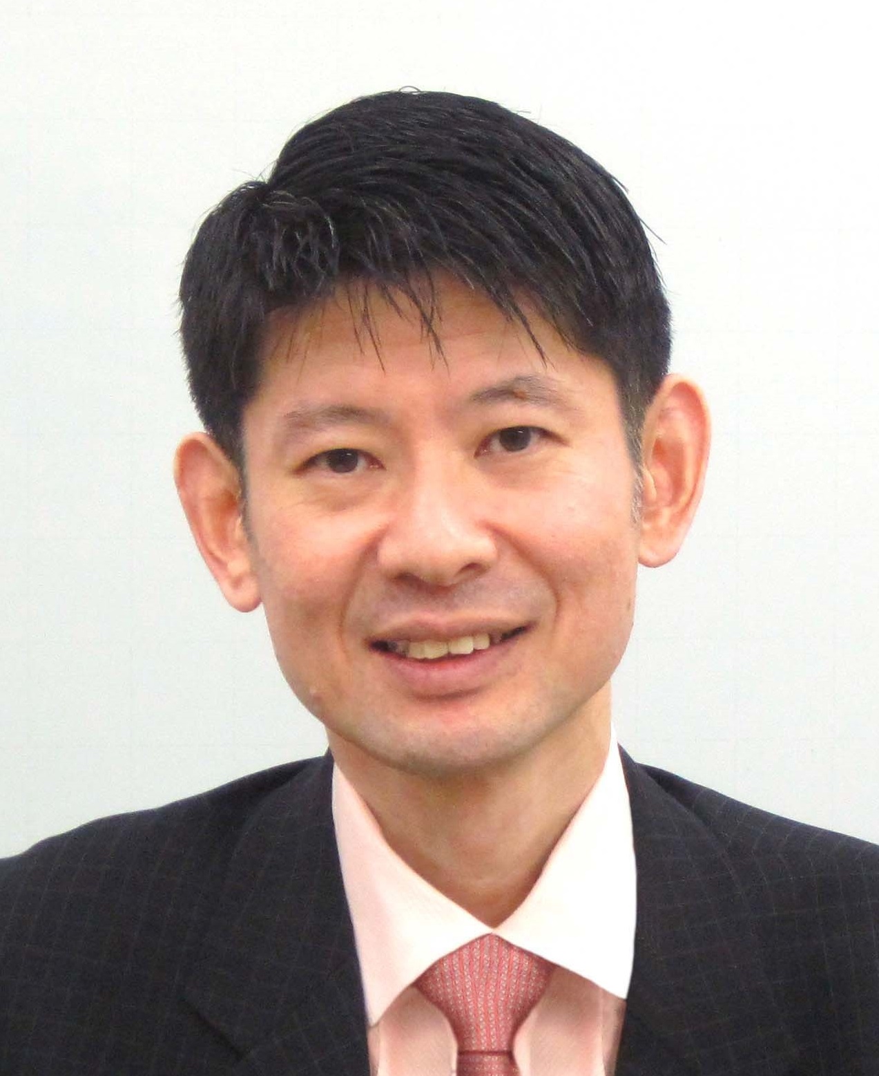 講師